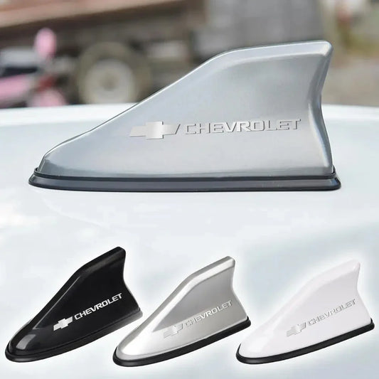 Antena Automotiva Tubarão para Chevrolet – Shark Fin Decorativa com Sinal de Rádio Universal