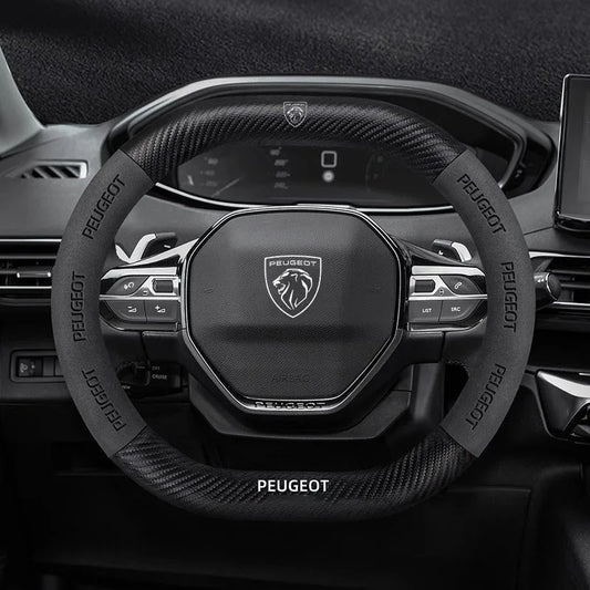 Capa de Volante Camurça + Fibra de Carbono Peugeot – Antiderrapante Esportiva Premium