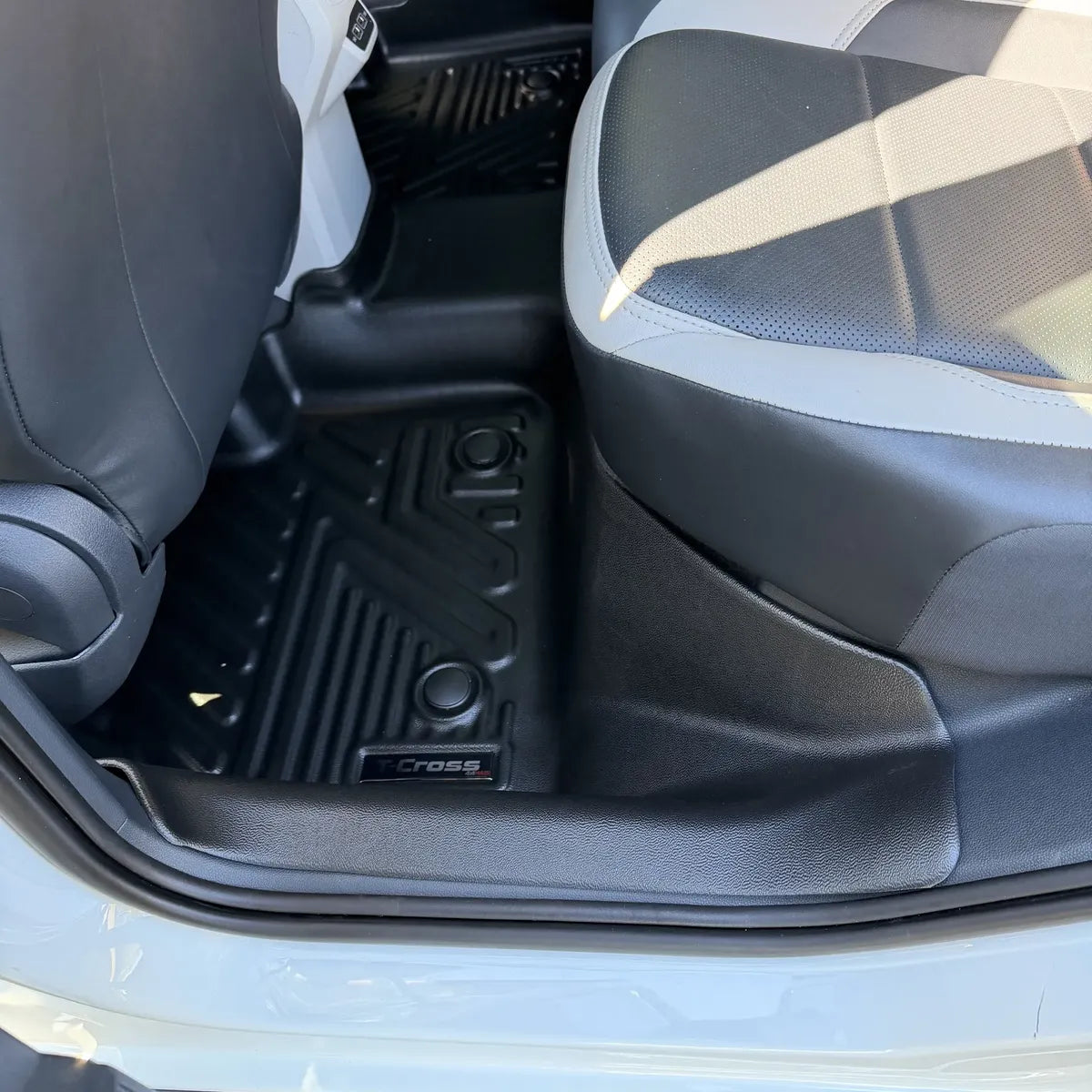 Tapete Bandeja Volkswagen T-Cross 2020 em diante Sob Medida Jogo Completo