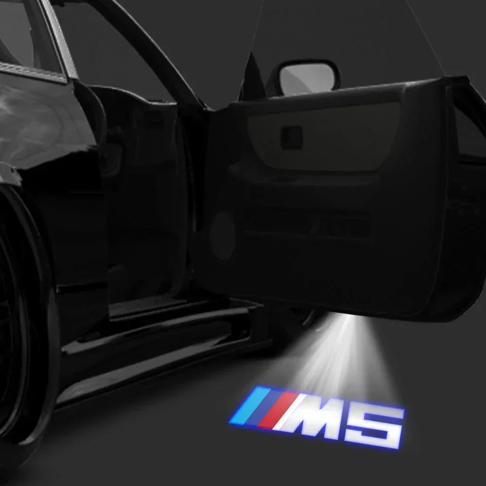 Projetor LED de Porta BMW Welcome Light – Luz de Cortesia com Logo para Série 3, 5, 7 e X1 (Kit 2 ou 4 Peças)
