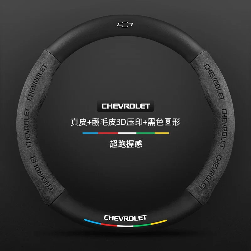 Capa de Volante em Camurça e Fibra de Carbono para Chevrolet – Antiderrapante Premium Esportiva