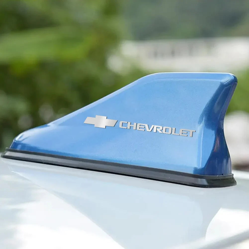 Antena Automotiva Tubarão para Chevrolet – Shark Fin Decorativa com Sinal de Rádio Universal