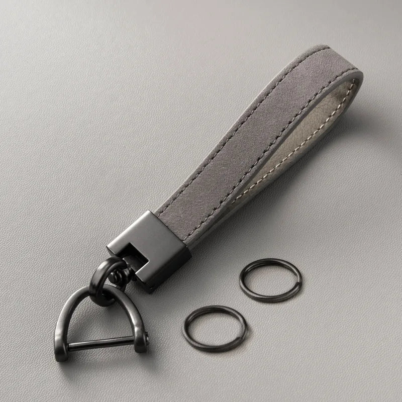 Chaveiro de Couro Legítimo para Carro em Couro Bovino – Acessório Premium Masculino e Feminino com Argola Metálica