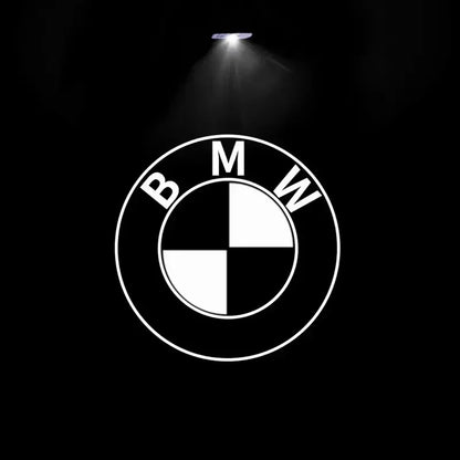 Projetor LED de Porta BMW Welcome Light – Luz de Cortesia com Logo para Série 3, 5, 7 e X1 (Kit 2 ou 4 Peças)