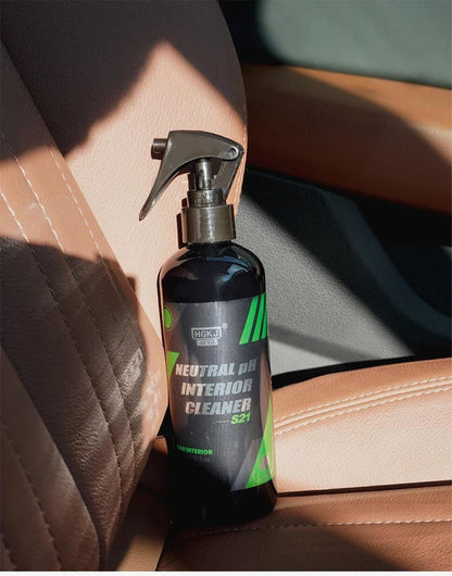 Limpador Automotivo Multiuso para Interior de Carro Sem Água