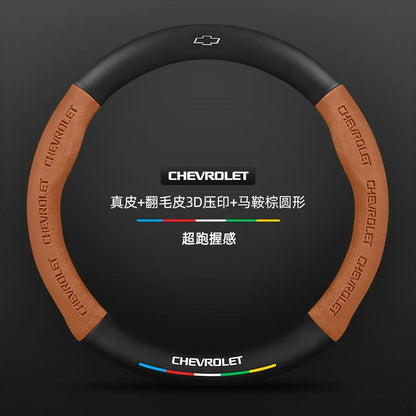 Capa de Volante em Camurça e Fibra de Carbono para Chevrolet – Antiderrapante Premium Esportiva