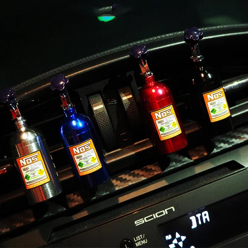 Perfume Automotivo NOS Nitro para Saída de Ar – Aromatizador Vent Clip Estilo Racing (Kit com Refis)