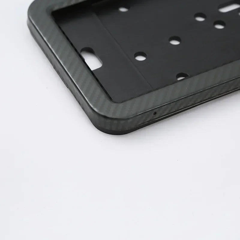 Suporte de Placa Automotiva Estilo Europeu em Aço Inox ou Fibra de Carbono