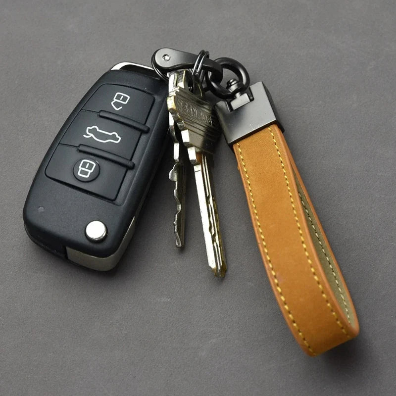Chaveiro de Couro Legítimo para Carro em Couro Bovino – Acessório Premium Masculino e Feminino com Argola Metálica